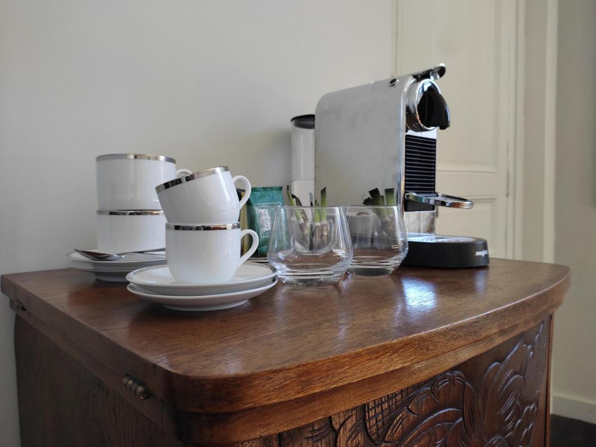 Bed and Breakfast Planches Et Plonk Belvès Esterno foto